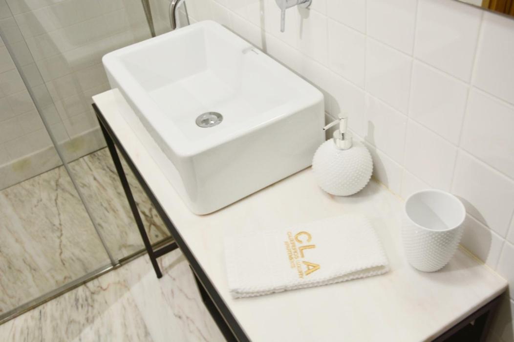 Ohh - Caldeireiros Luxury Apartments OOporto Exteriör bild