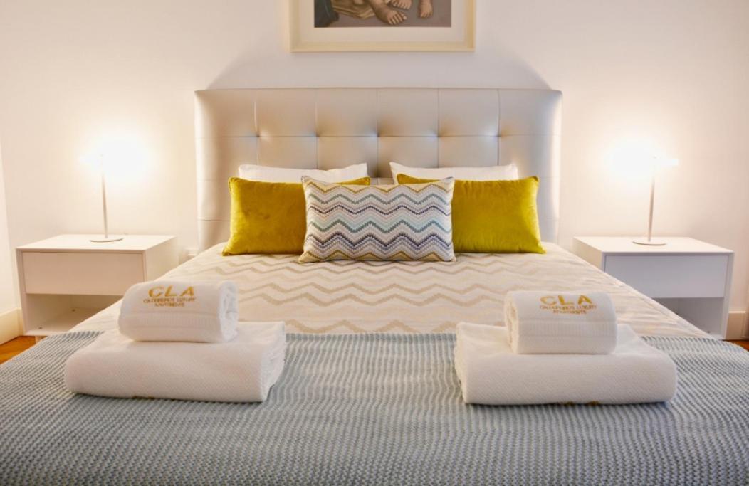 Ohh - Caldeireiros Luxury Apartments OOporto Exteriör bild